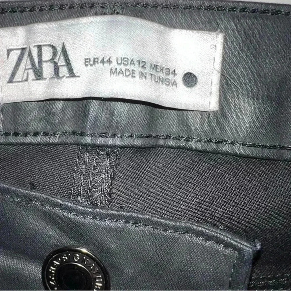 Zara The Dreed Flare size 12 never worn no tags coated black - Picture 5 of 10